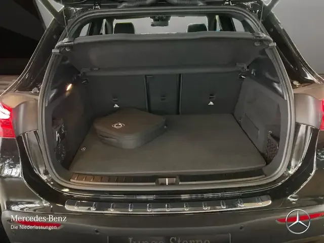 Mercedes-Benz EQA 300