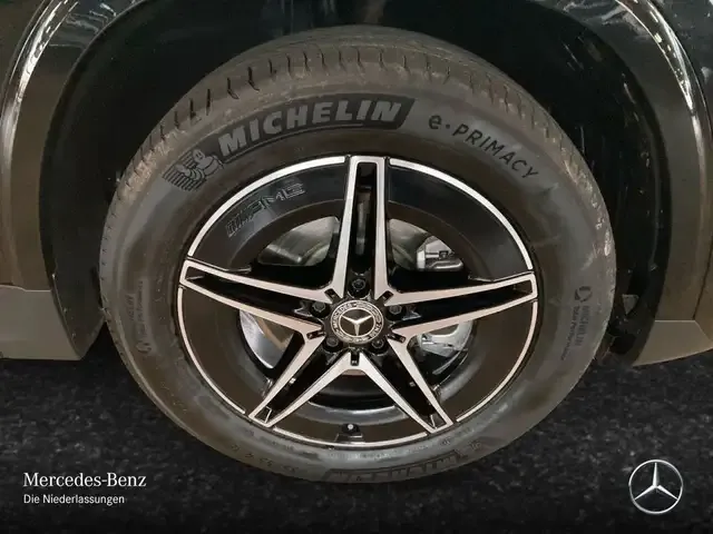 Mercedes-Benz EQA 300