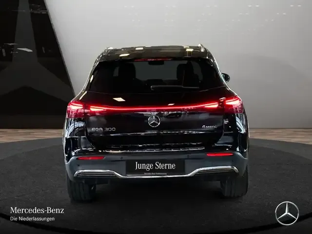 Mercedes-Benz EQA 300