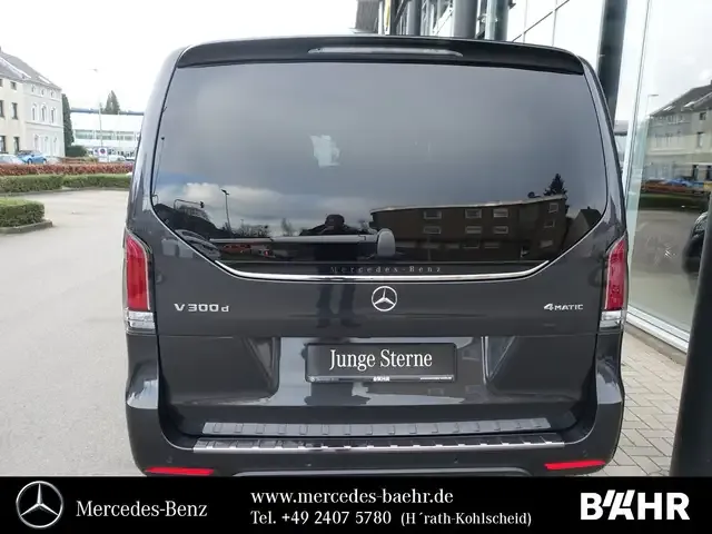 Mercedes-Benz V 300
