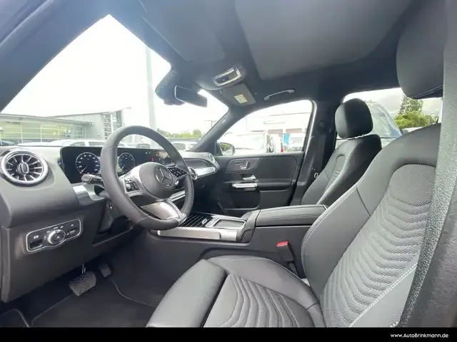 Mercedes-Benz GLB 200