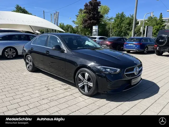 Mercedes-Benz C 220