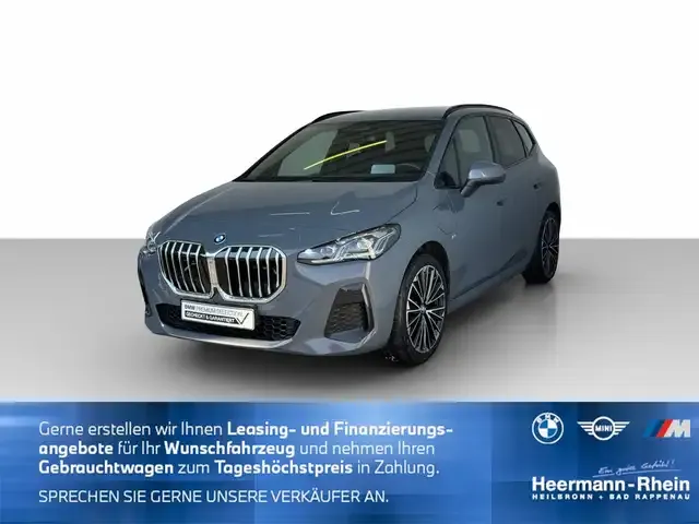 BMW 225