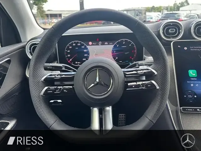 Mercedes-Benz GLC 220