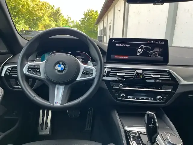BMW 540