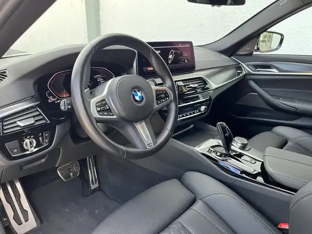 BMW 540