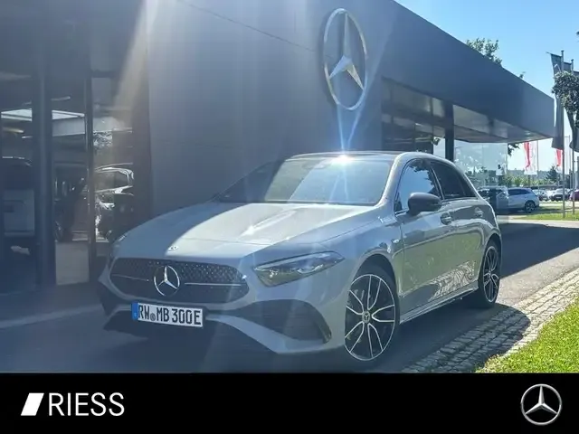Mercedes-Benz A 250