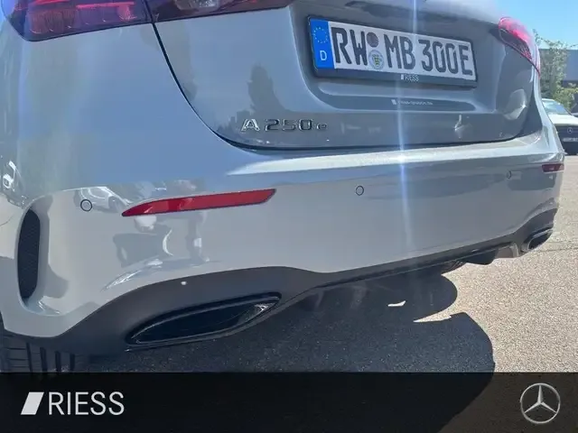 Mercedes-Benz A 250