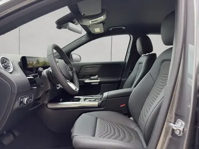 Mercedes-Benz GLA 180