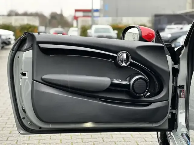 MINI John Cooper Works Cabrio