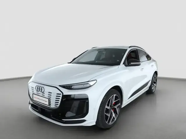 Audi SQ6 e-tron