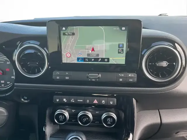 Mercedes-Benz EQT