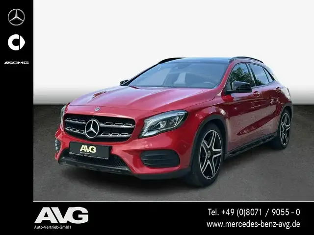 Mercedes-Benz GLA 200