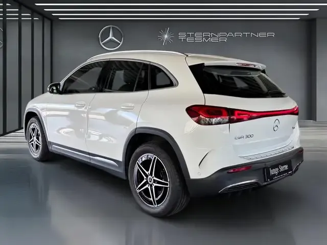 Mercedes-Benz EQA 300