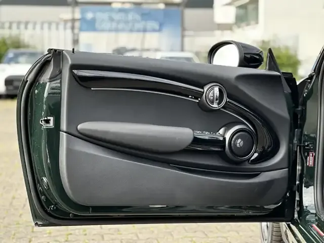 MINI John Cooper Works Cabrio