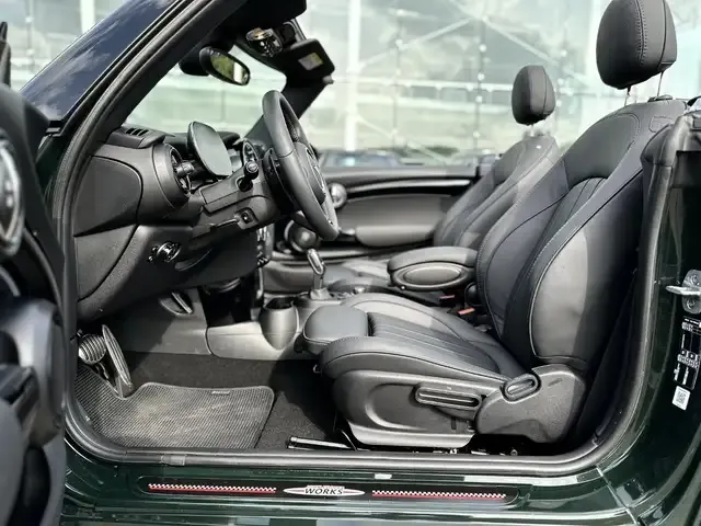 MINI John Cooper Works Cabrio