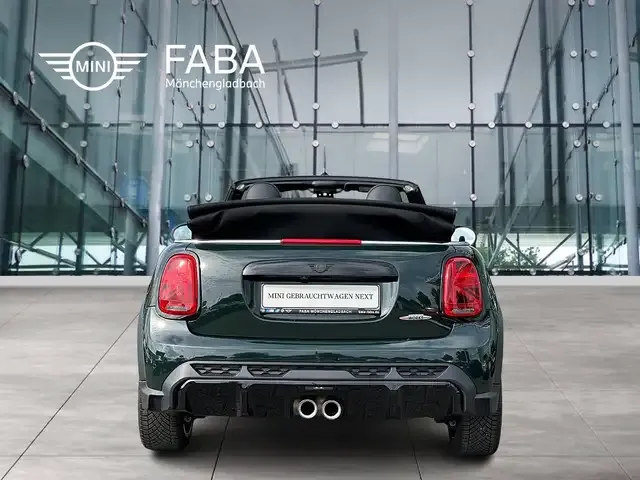 MINI John Cooper Works Cabrio