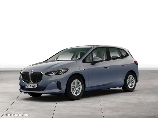 BMW 225