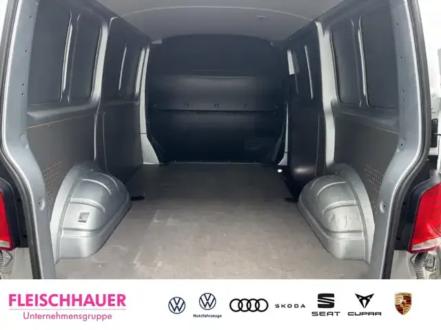Volkswagen T6.1 Transporter