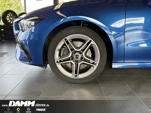 Mercedes-Benz CLA 250