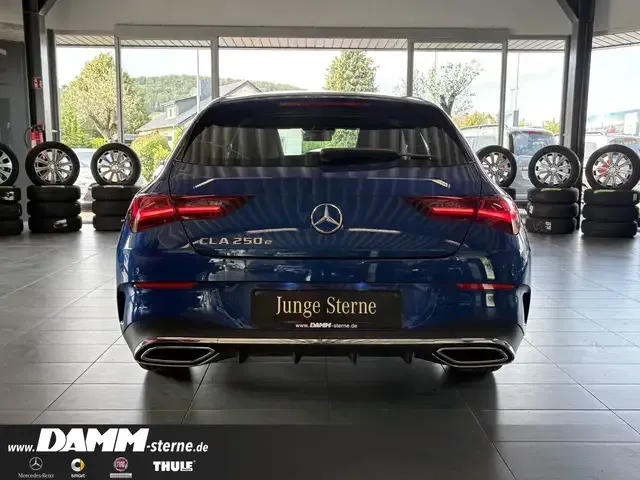 Mercedes-Benz CLA 250