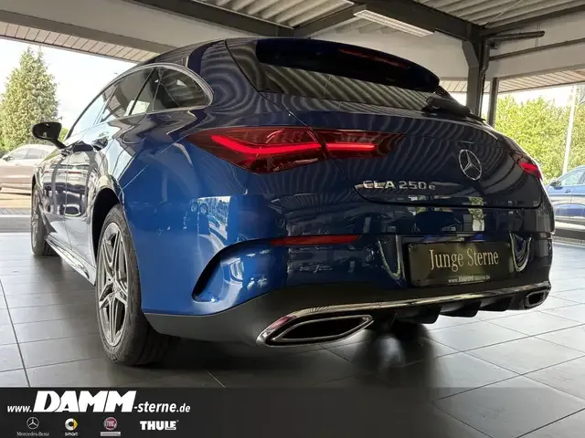 Mercedes-Benz CLA 250