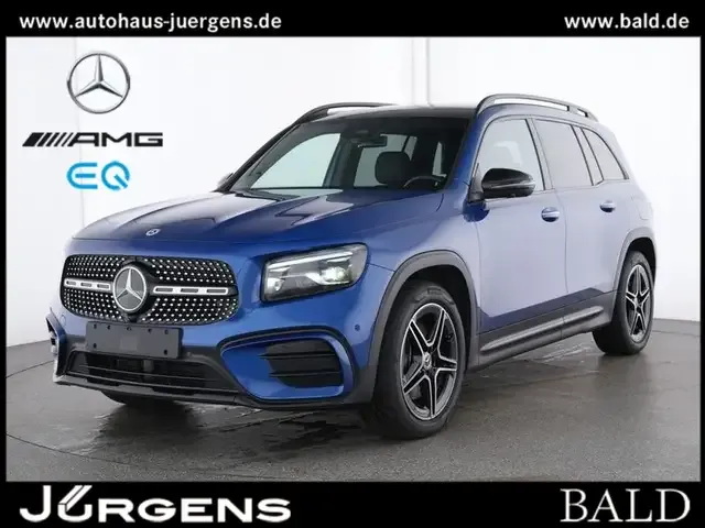 Mercedes-Benz GLB 220
