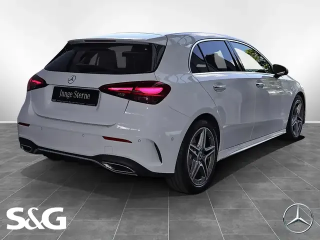Mercedes-Benz A 220
