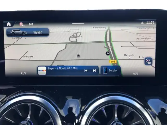 Mercedes-Benz GLA 180