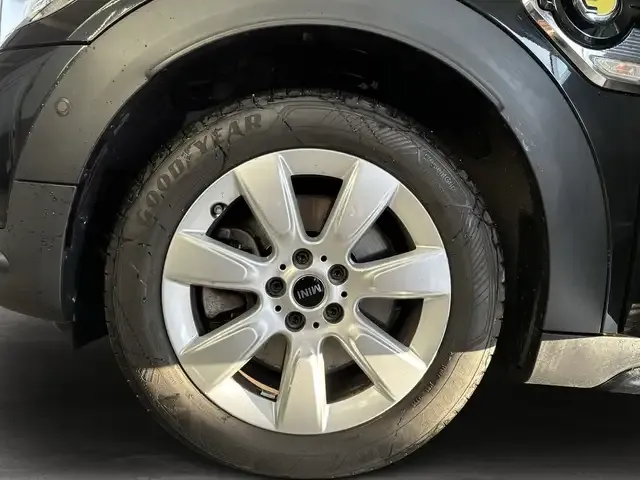 MINI Cooper SE Countryman