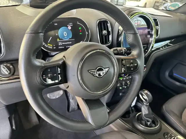 MINI Cooper SE Countryman