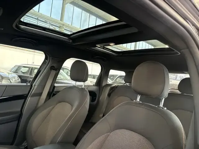 MINI Cooper SE Countryman