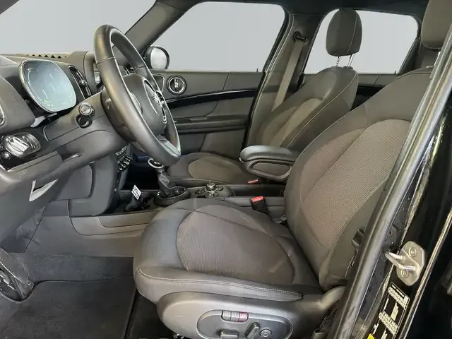 MINI Cooper SE Countryman