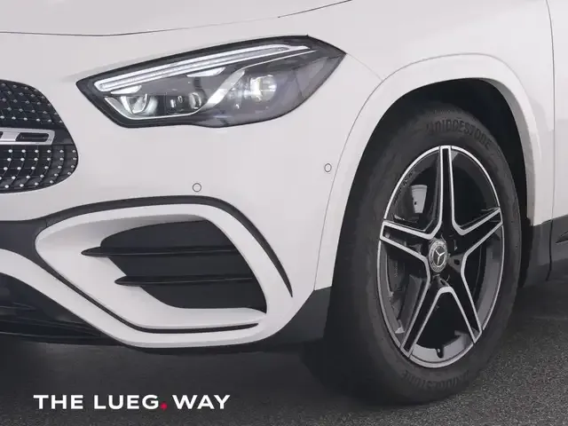 Mercedes-Benz GLA 200