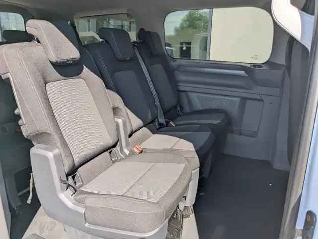Volkswagen T7 Caravelle