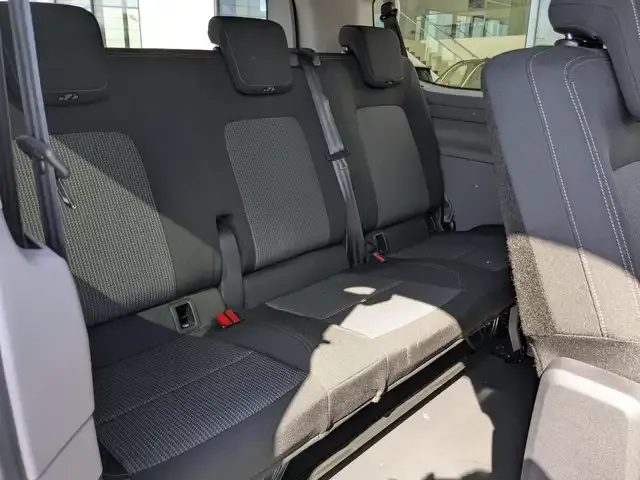 Volkswagen T7 Caravelle