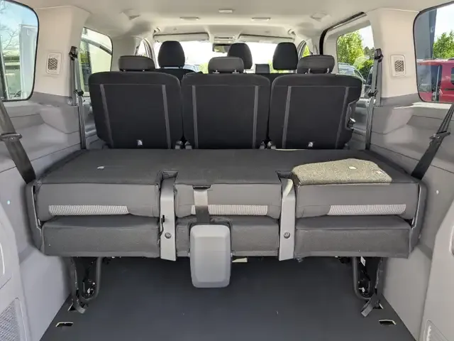 Volkswagen T7 Caravelle