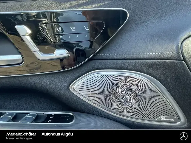 Mercedes-Benz EQS SUV