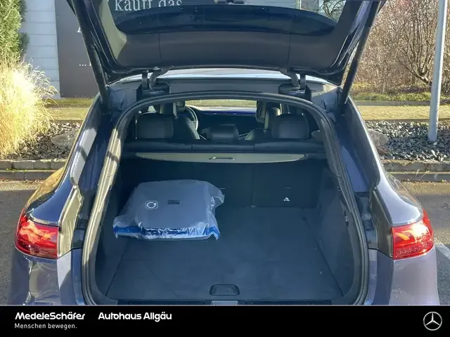 Mercedes-Benz EQS SUV