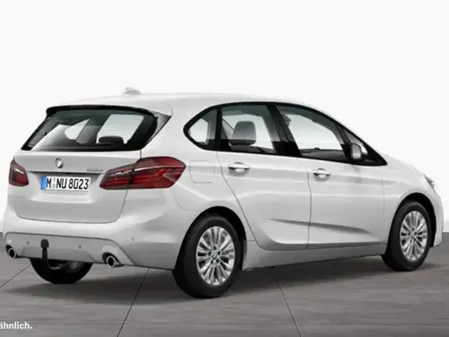 BMW 220