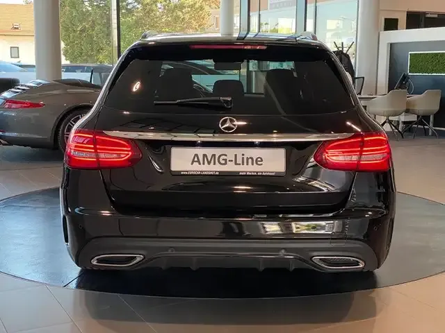 Mercedes-Benz C 220