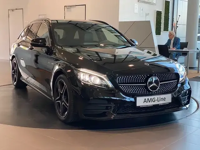 Mercedes-Benz C 220