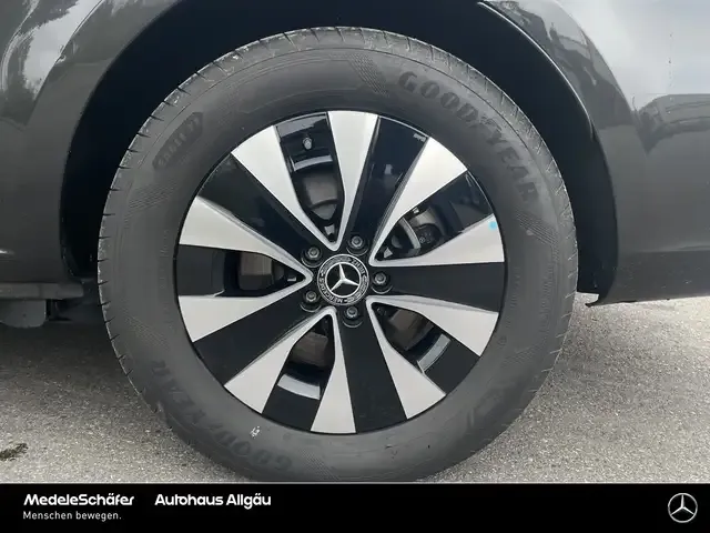 Mercedes-Benz EQV 300