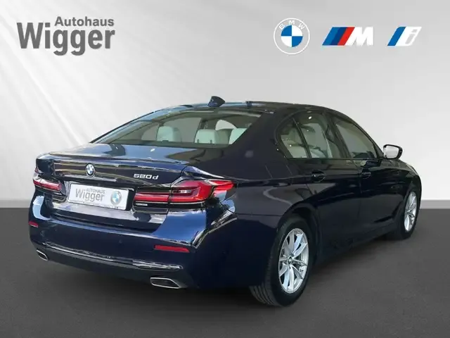 BMW 520