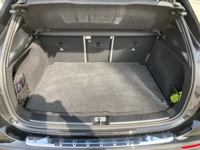 Mercedes-Benz GLA 220