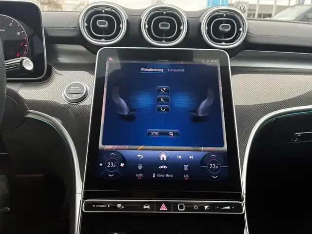 Mercedes-Benz CLE 200