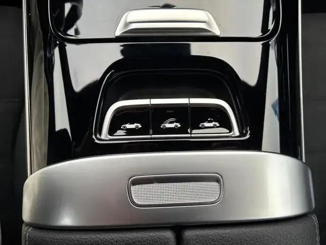 Mercedes-Benz CLE 200