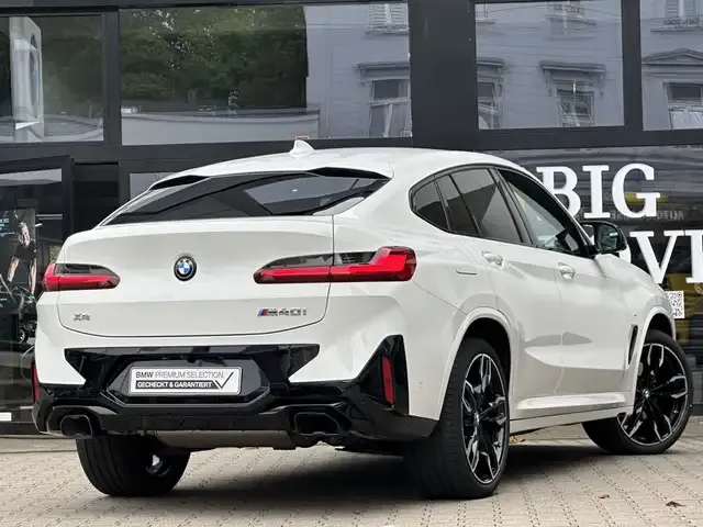 BMW X4 M