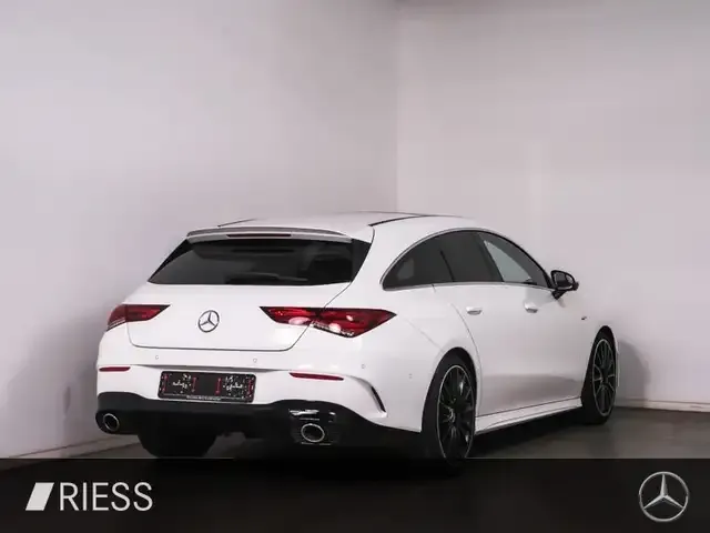 Mercedes-Benz CLA 35 AMG