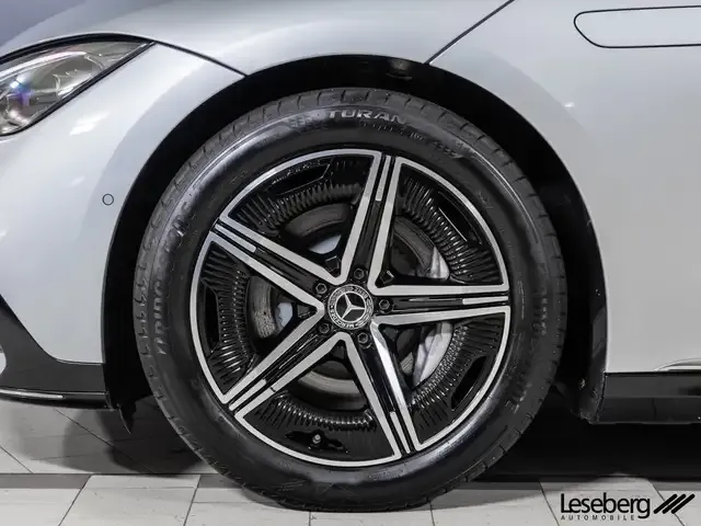 Mercedes-Benz EQE 350